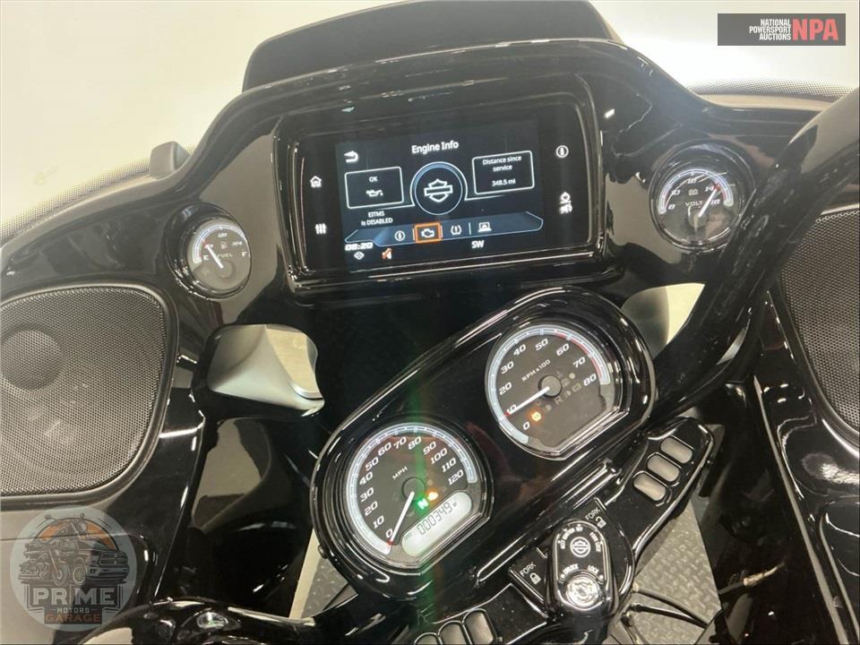 2022 Harley-Davidson FLTRK ROAD GLIDE LIMITED — фото 5