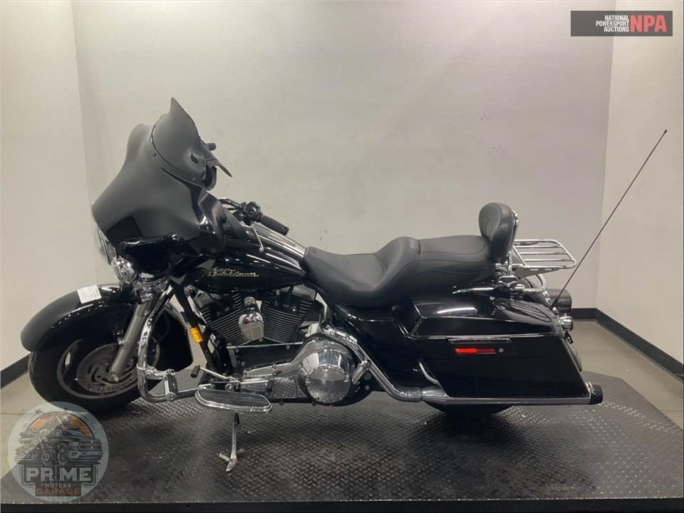 2006 Harley-Davidson FLHXI STREET GLIDE — фото 3