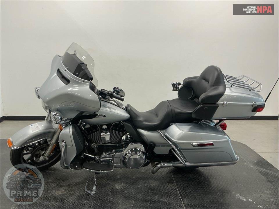 2015 Harley-Davidson FLHTCUL ULTRA CLASSIC LOW — фото 3
