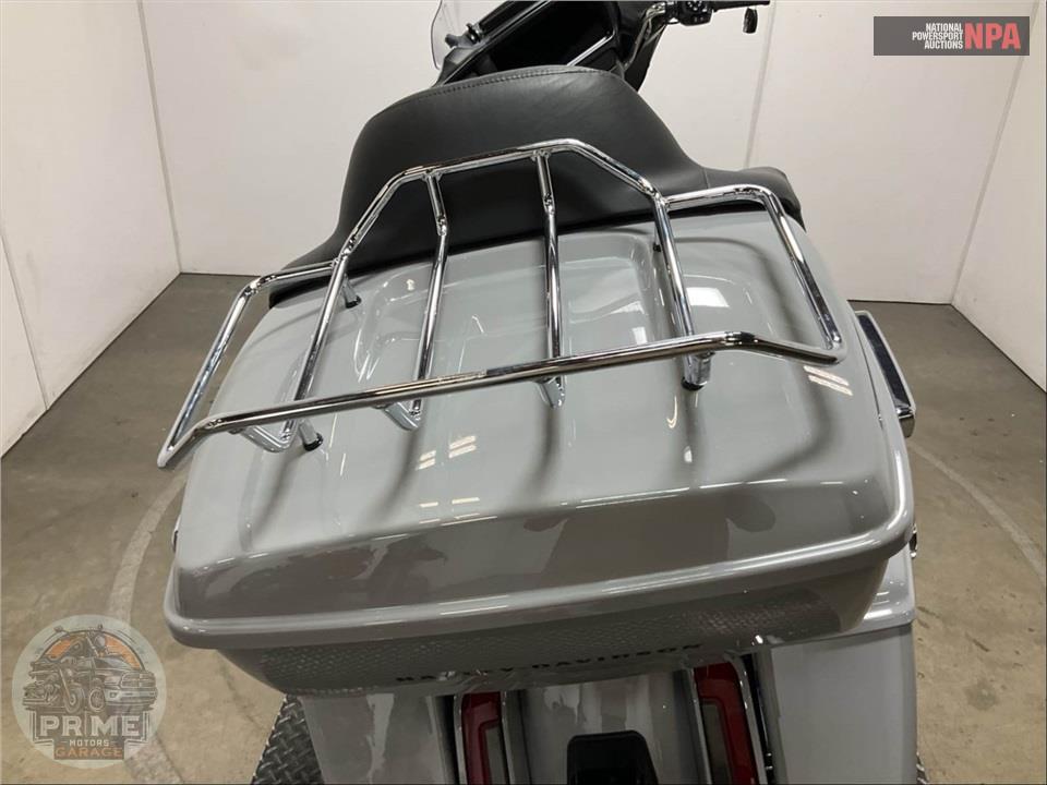 2025 Harley-Davidson FLHXU STEET GLIDE ULTRA — фото 26