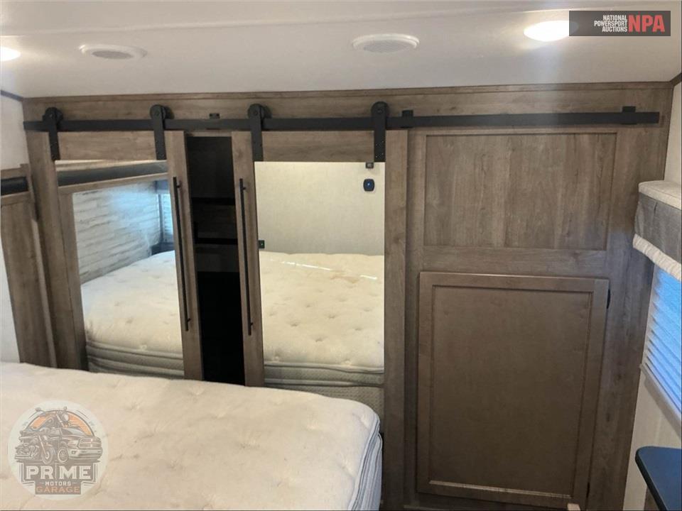 2022 Sabre By Forest River M-36BHQ - FIFTH WHEEL SERIES — фото 13