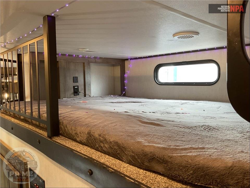 2022 Sabre By Forest River M-36BHQ - FIFTH WHEEL SERIES — фото 18