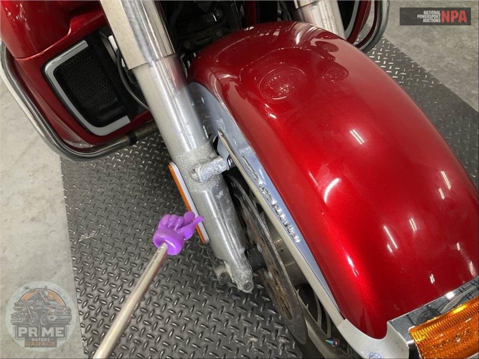 2019 Harley-Davidson FLHTCUTG TRI GLIDE ULTRA — фото 33