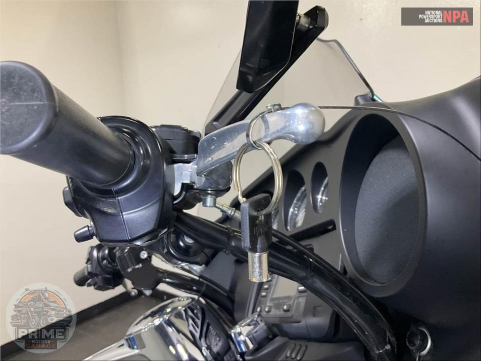 2014 Harley-Davidson FLHX STREET GLIDE — фото 13