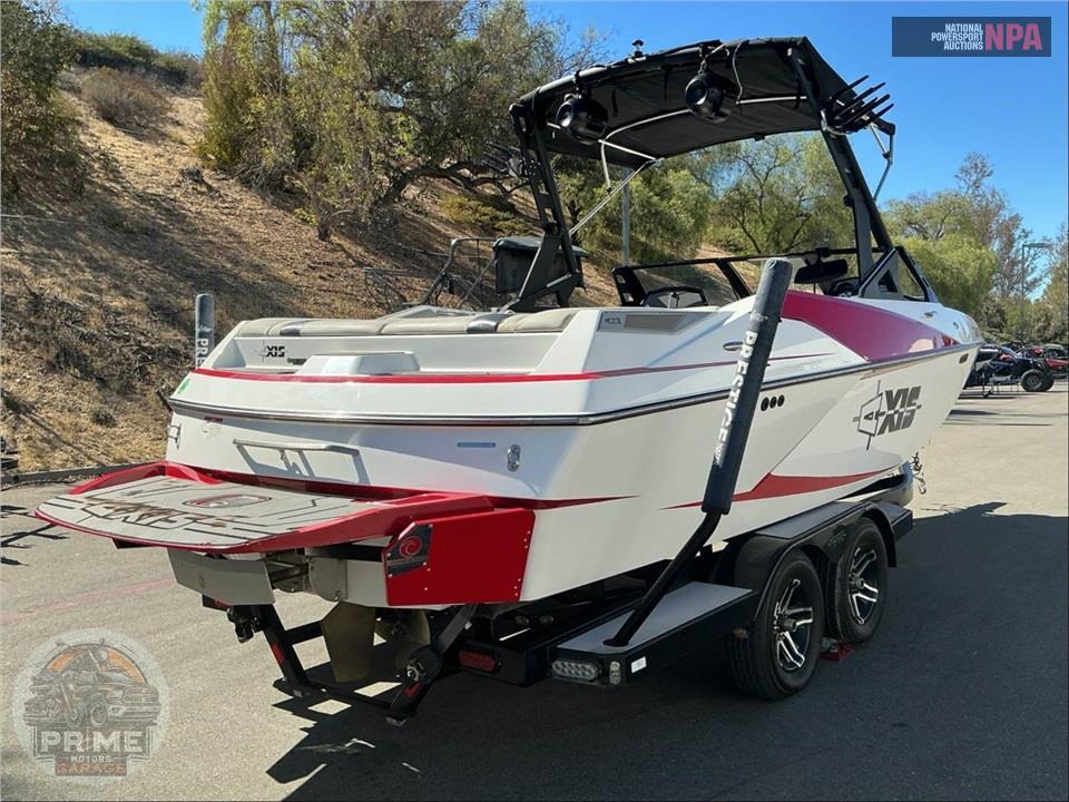 2018 Axis Wake Research A24(*) L=24/E=1 410HP MON VD — фото 4