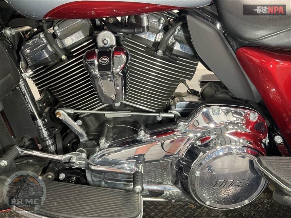 2019 Harley-Davidson FLHTCUTG TRI GLIDE ULTRA — фото 7