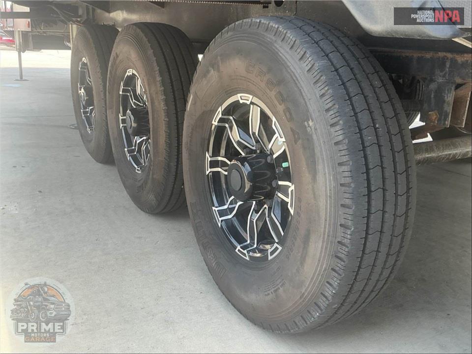 2022 Alliance Rv M-42V13 - VALOR FIFTH WHEEL SERIES — фото 52