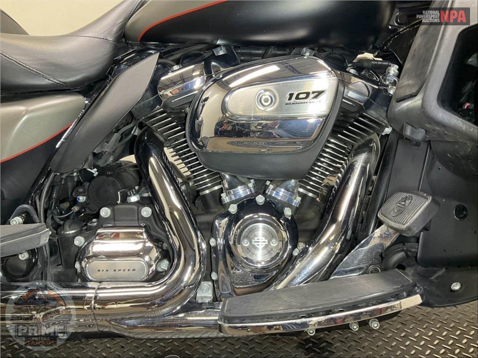 2018 Harley-Davidson FLHTK ULTRA LIMITED — фото 6