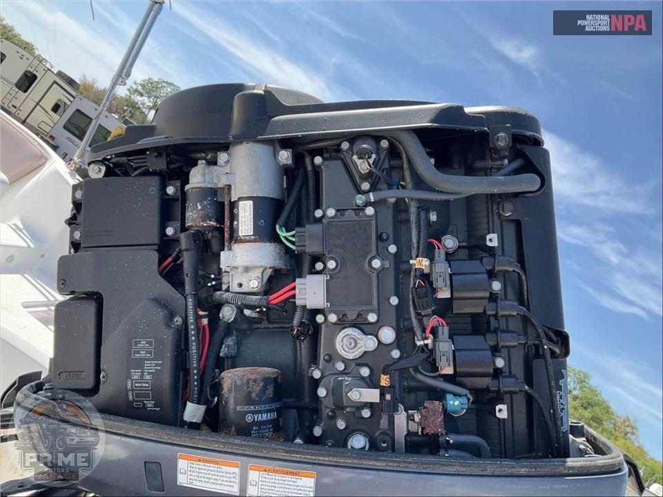 2015 Hurricane Boat SUNDECK SPORT 211 L=21/ E=1-150HP YAMAHA OB — фото 8