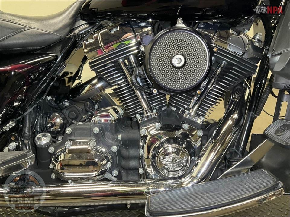 2008 Harley-Davidson FLHTCU ULTRA CLASSIC ELECTRA GLIDE — фото 6