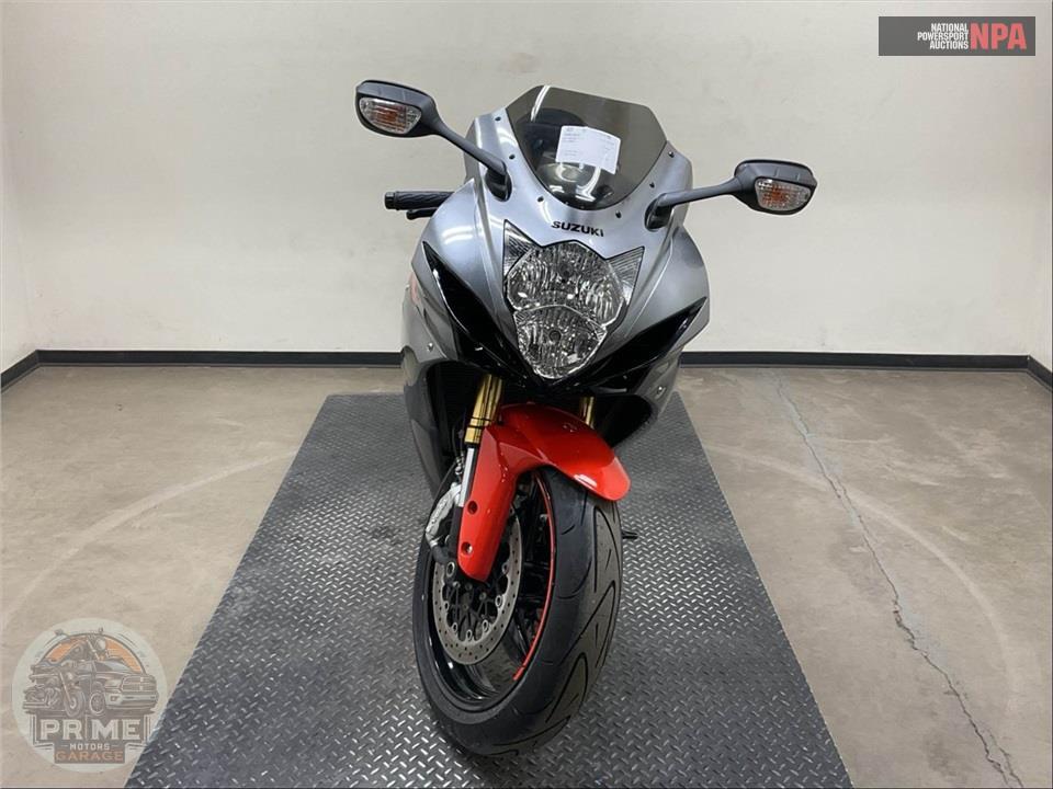 2021 Suzuki GSX-R750M1 — фото 2