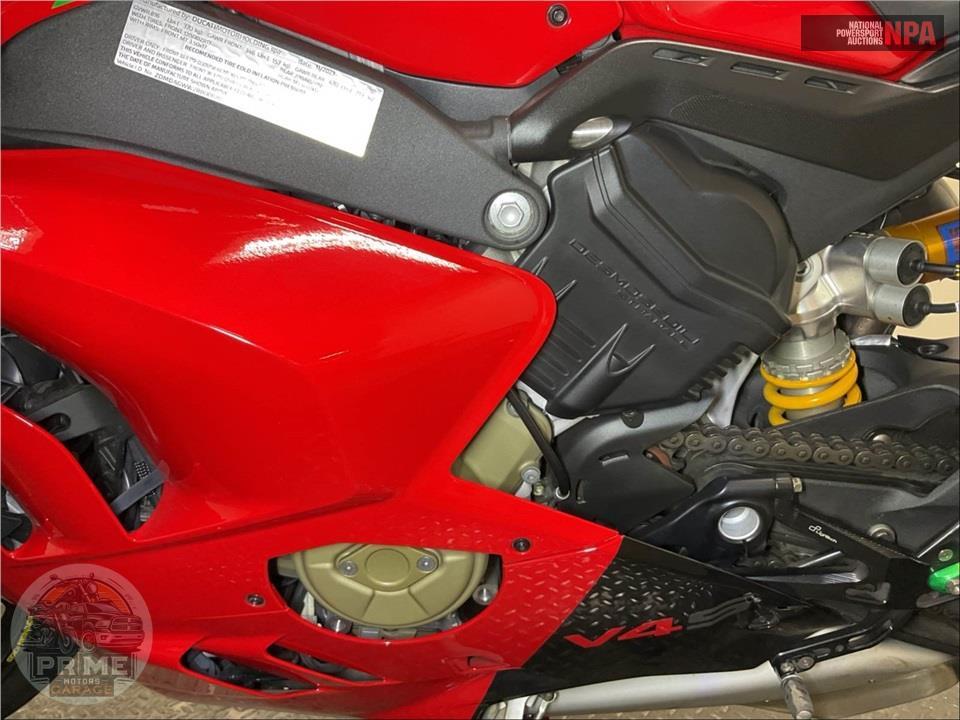 2024 Ducati PANIGALE V4 S — фото 7