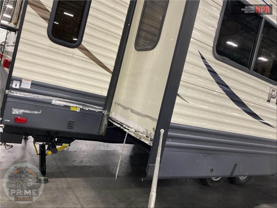 2019 Palomino By Forest River M-31RLQS - PUMA SERIES — фото 28
