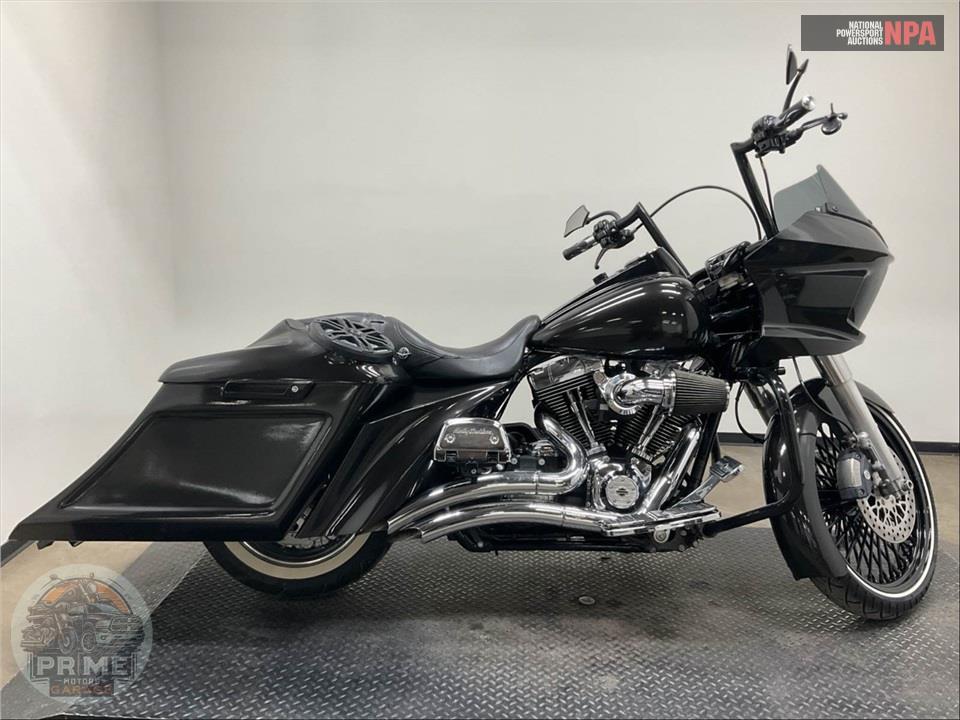 2012 Harley-Davidson FLHRC ROAD KING CLSC — фото 1