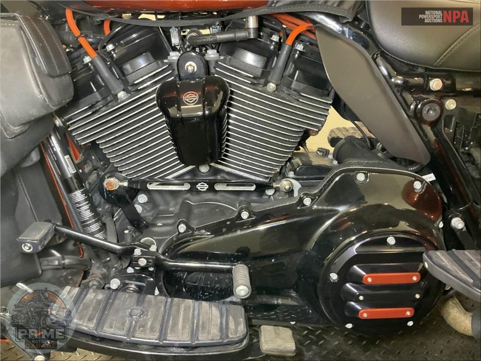 2019 Harley-Davidson FLHTCUTG TRI GLIDE ULTRA — фото 7