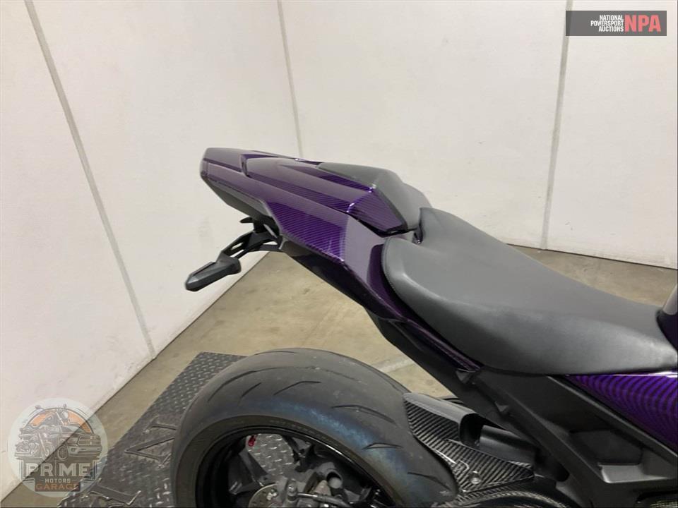 2021 Honda CBR1000RR — фото 32