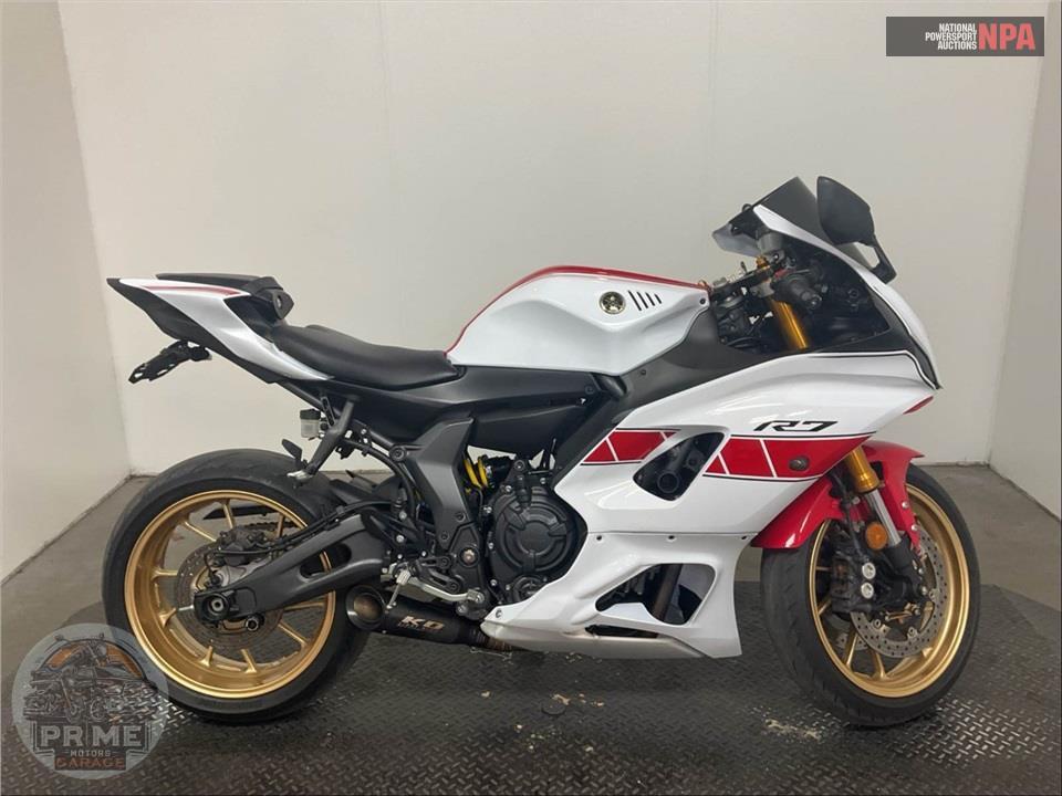 2022 Yamaha YZF-R7 WORLD GP 60TH ANNIVERSARY EDITION — фото 1