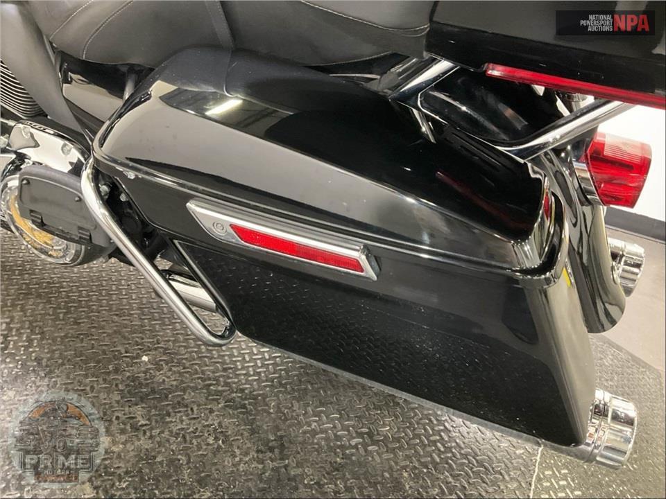 2022 Harley-Davidson FLHTK ULTRA LIMITED — фото 22