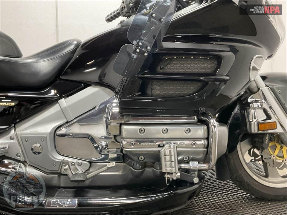 2002 Honda GL18002 GOLDWING — фото 6