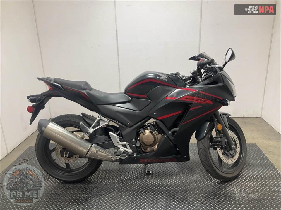 2018 Honda CBR300R — фото 1