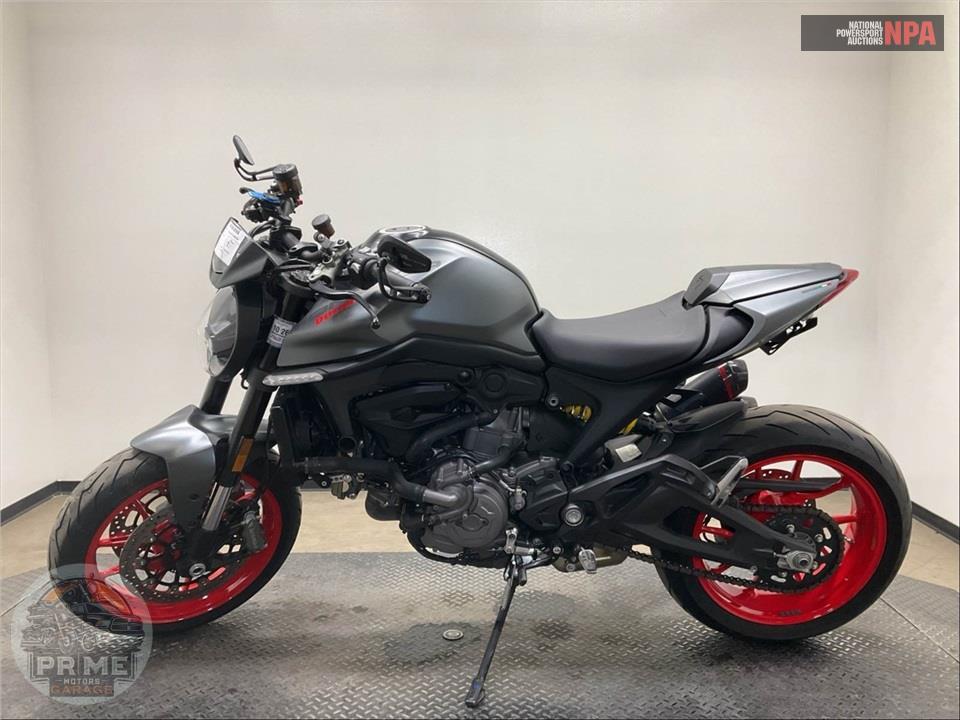 2023 Ducati MONSTER 937 PLUS — фото 3