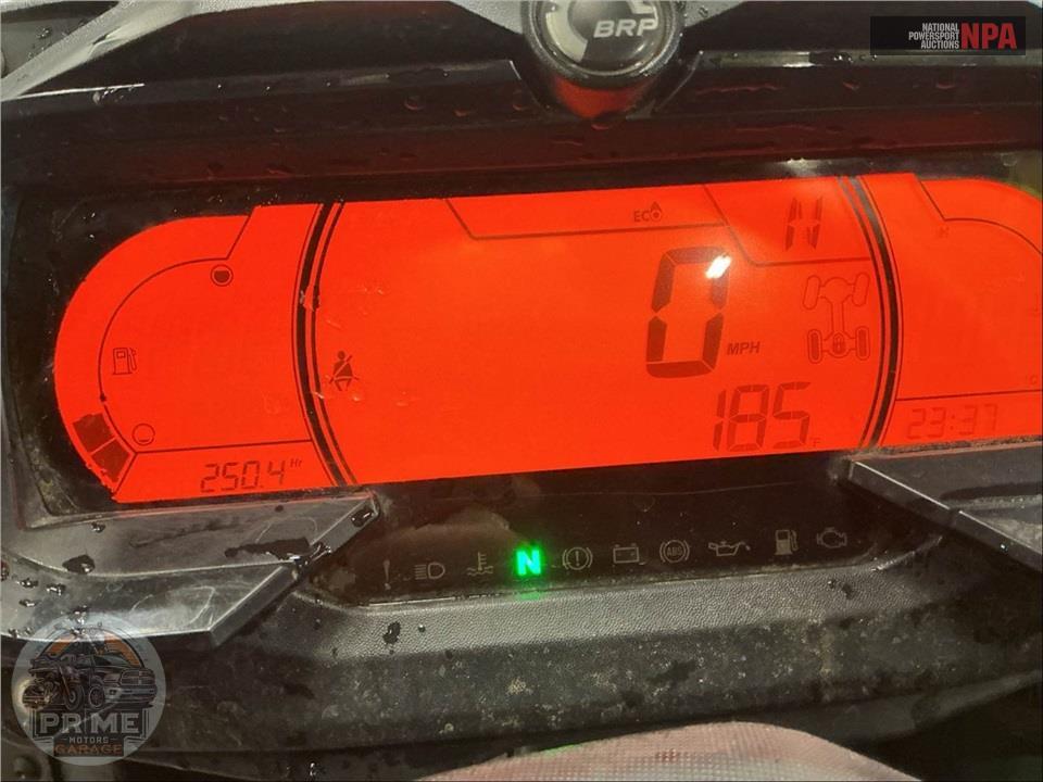 2020 Can-Am MAVERICK SPORT X MR 1000R — фото 6
