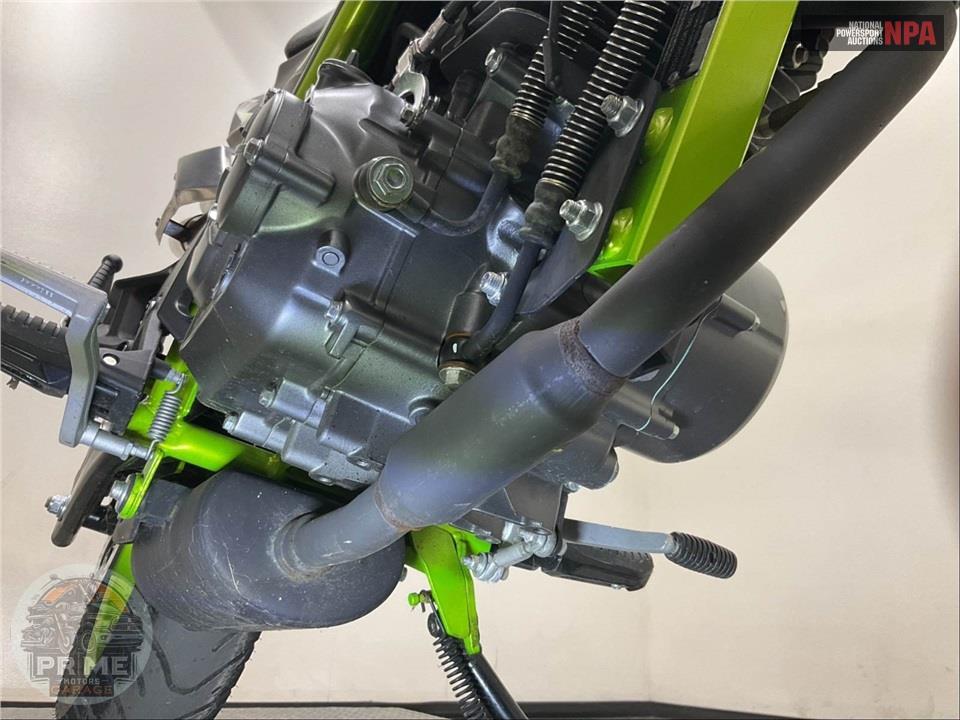 2022 Benelli TNT135 — фото 11