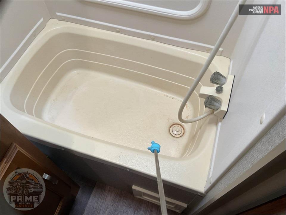 2018 Keystone Rv M-2720 BH - SUMMERLAND SERIES — фото 19