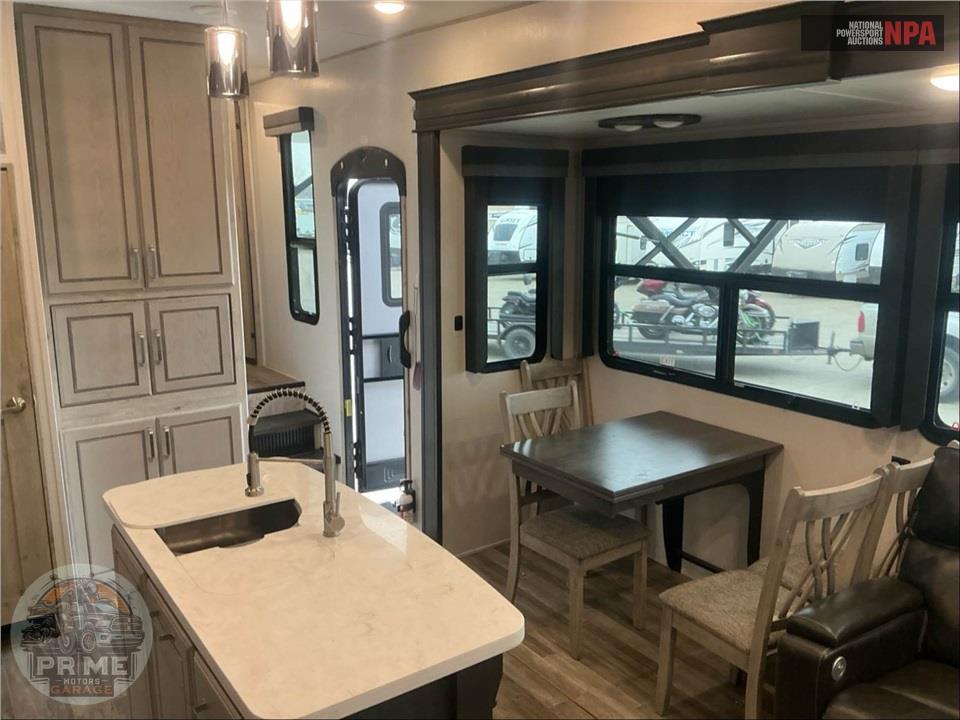 2021 Keystone Rv M-312 RS - AVALANCHE FIFTH WHEEL SERIES — фото 8