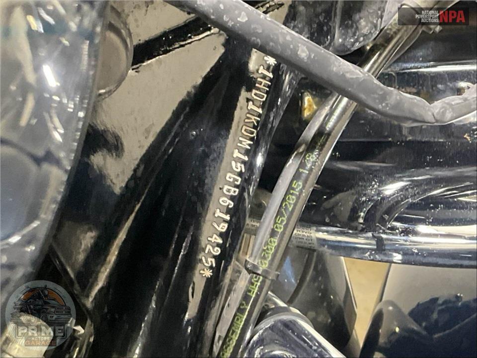 2016 Harley-Davidson FLHTCUL ULTRA CLASSIC LOW — фото 45