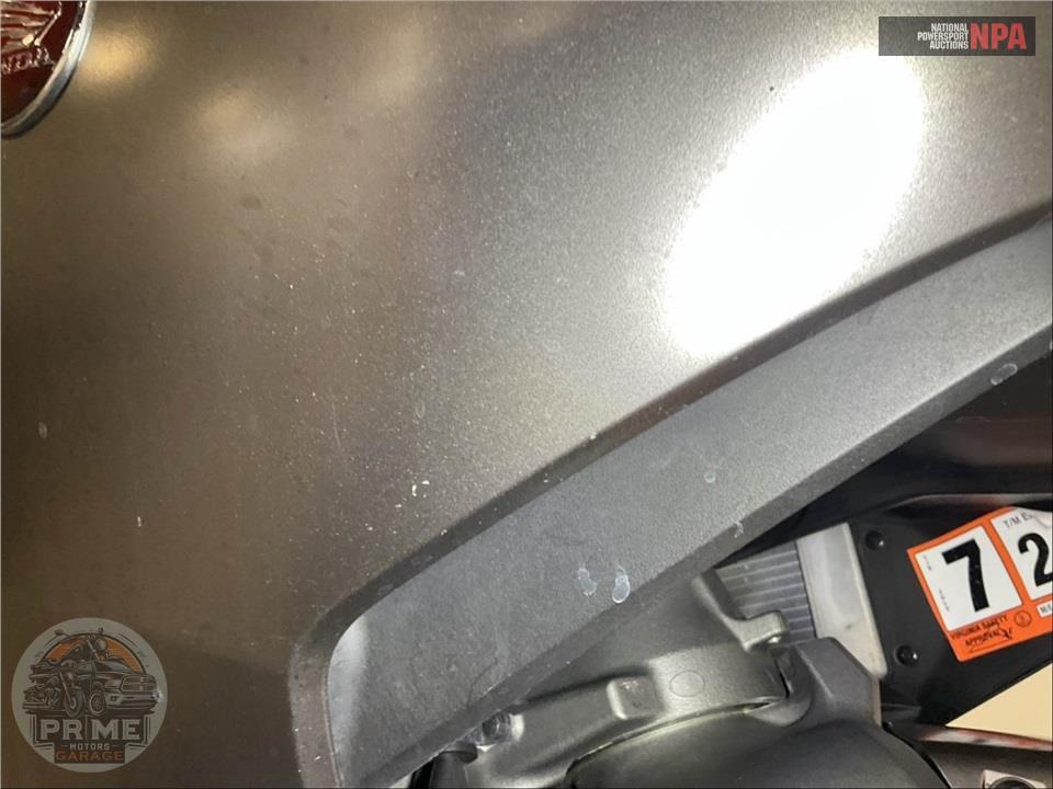 2018 Honda GL1800BD GOLDWING DCT (SILVER) — фото 14