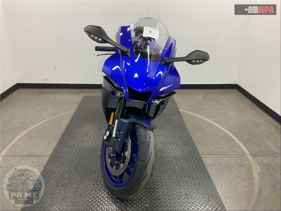 2023 Yamaha YZF-R1 — фото 2