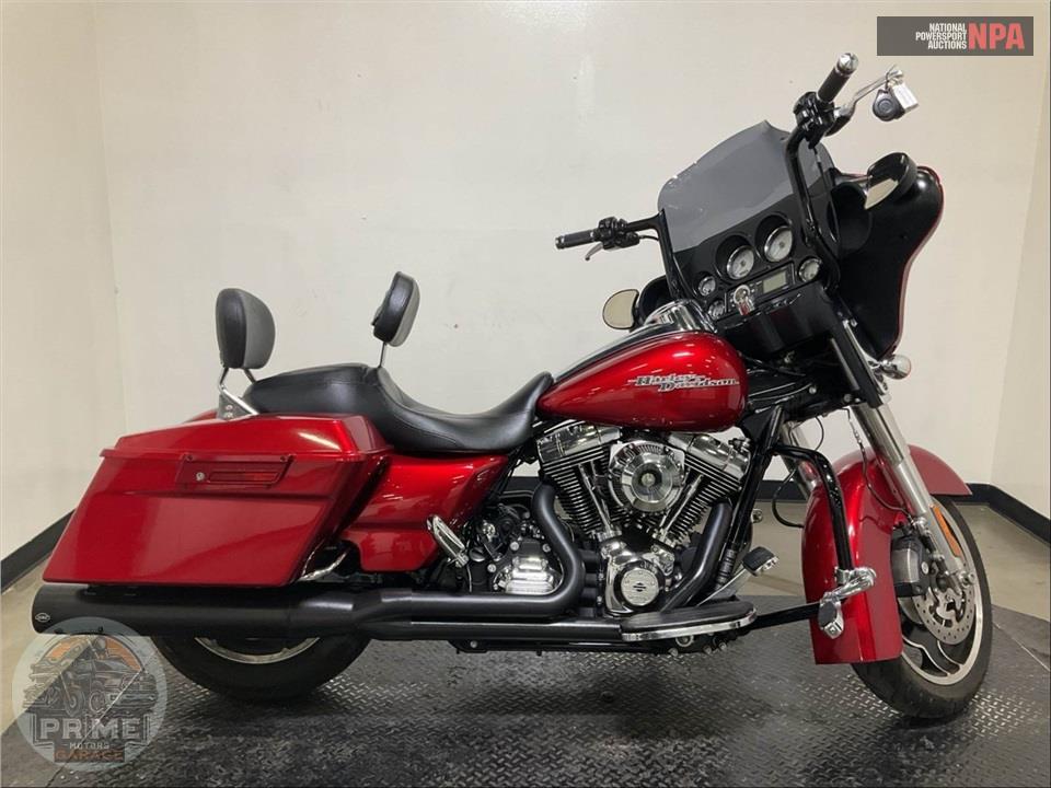 2013 Harley-Davidson FLHX STREET GLIDE — фото 1