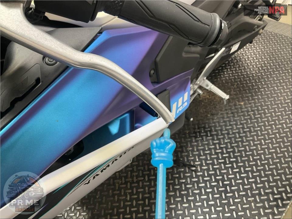 2025 Yamaha YZF-R3 — фото 22