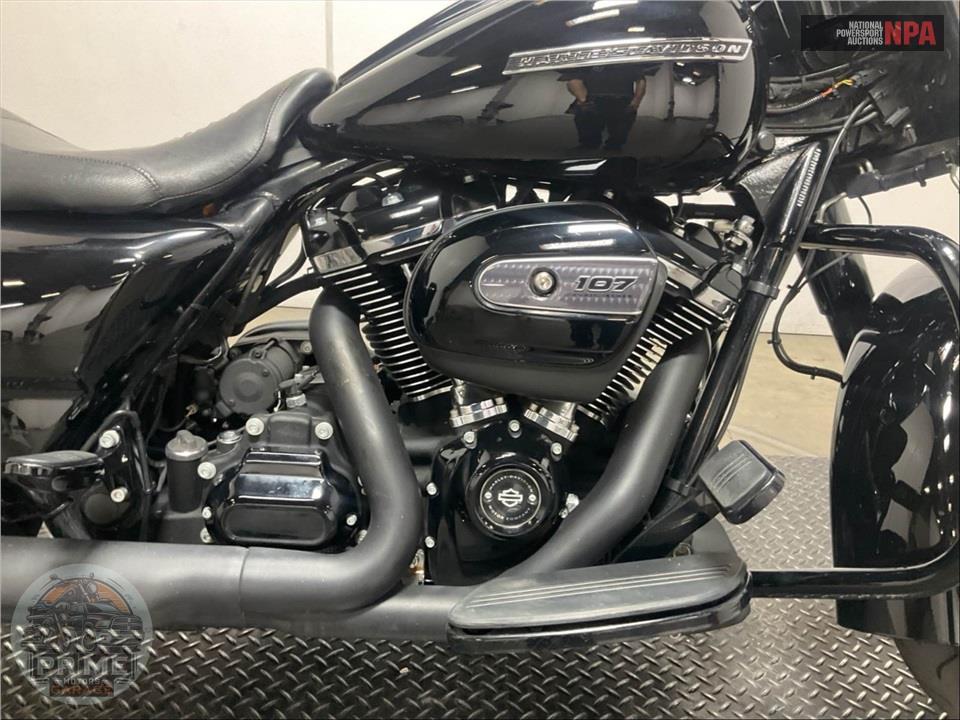 2017 Harley-Davidson FLHRXS ROAD KING SPECIAL — фото 6