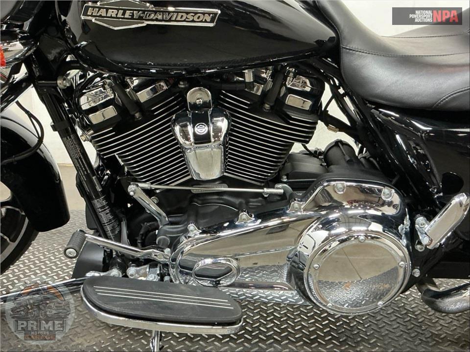 2023 Harley-Davidson FLHX STREET GLIDE — фото 7