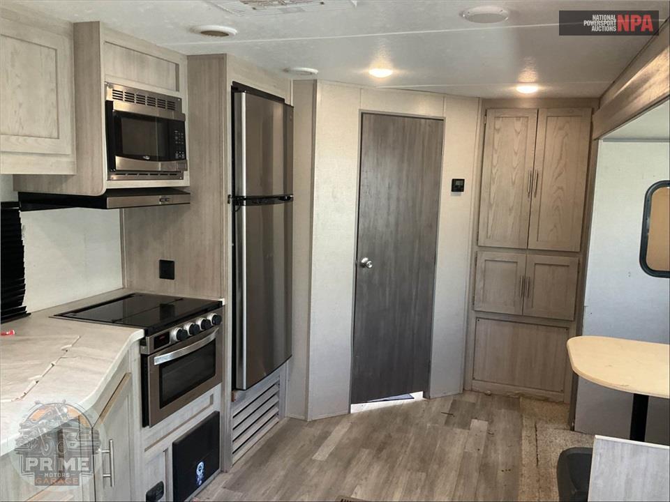 2022 Coachmen By Forest River M-243 RBS CATALINA LEGACY SERIES — фото 7