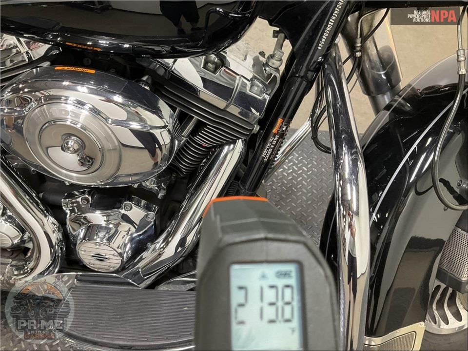 2013 Harley-Davidson FLHTK ELECTRA GLIDE UL LI — фото 8