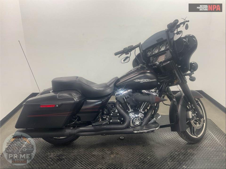 2014 Harley-Davidson FLHXS STREET GLIDE — фото 1