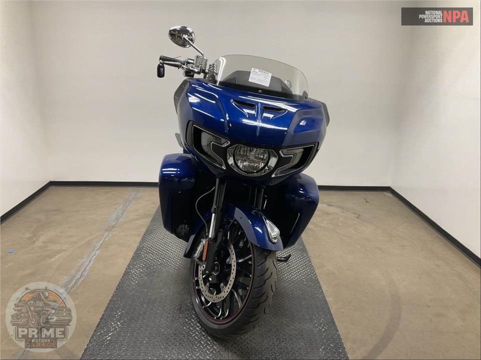 2021 Indian Motorcycle CHALLENGER LIMITED — фото 2