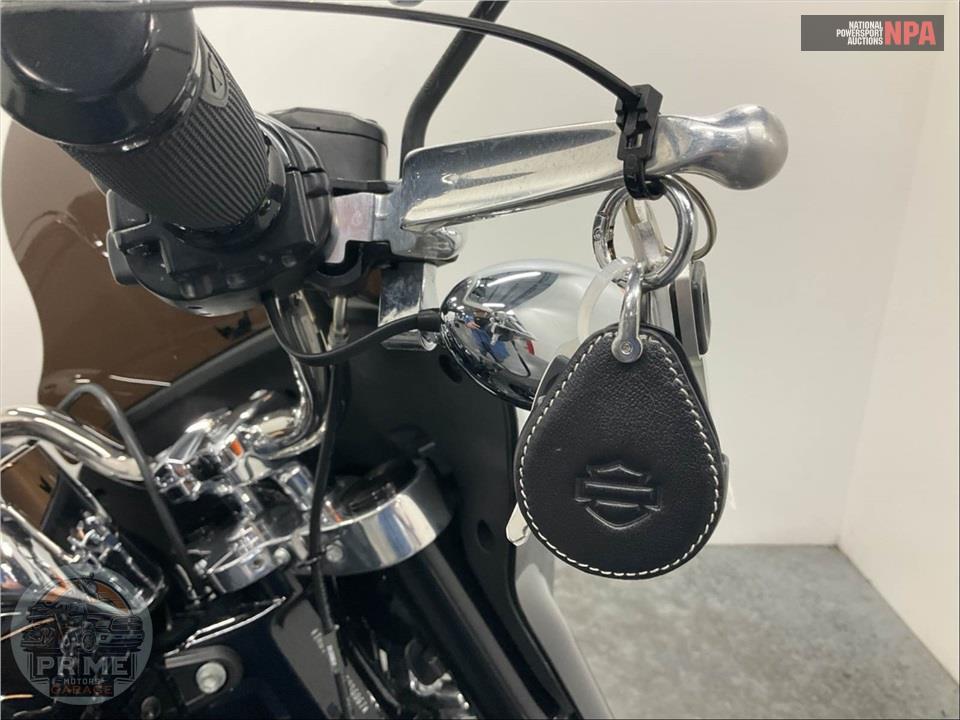 2020 Harley-Davidson FLSB SPORT GLIDE — фото 9