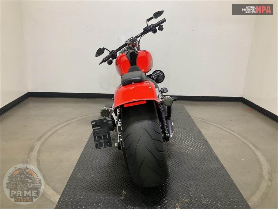 2017 Harley-Davidson FXSB BREAKOUT — фото 4