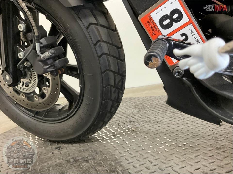 2021 Indian Motorcycle SCOUT BOBBER (ABS, BLACK SMOKE) — фото 21