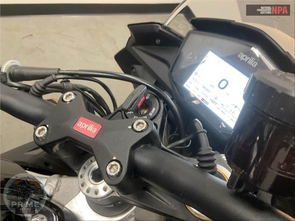 2019 Aprilia TUONO V4 1100 RR FACTORY — фото 11