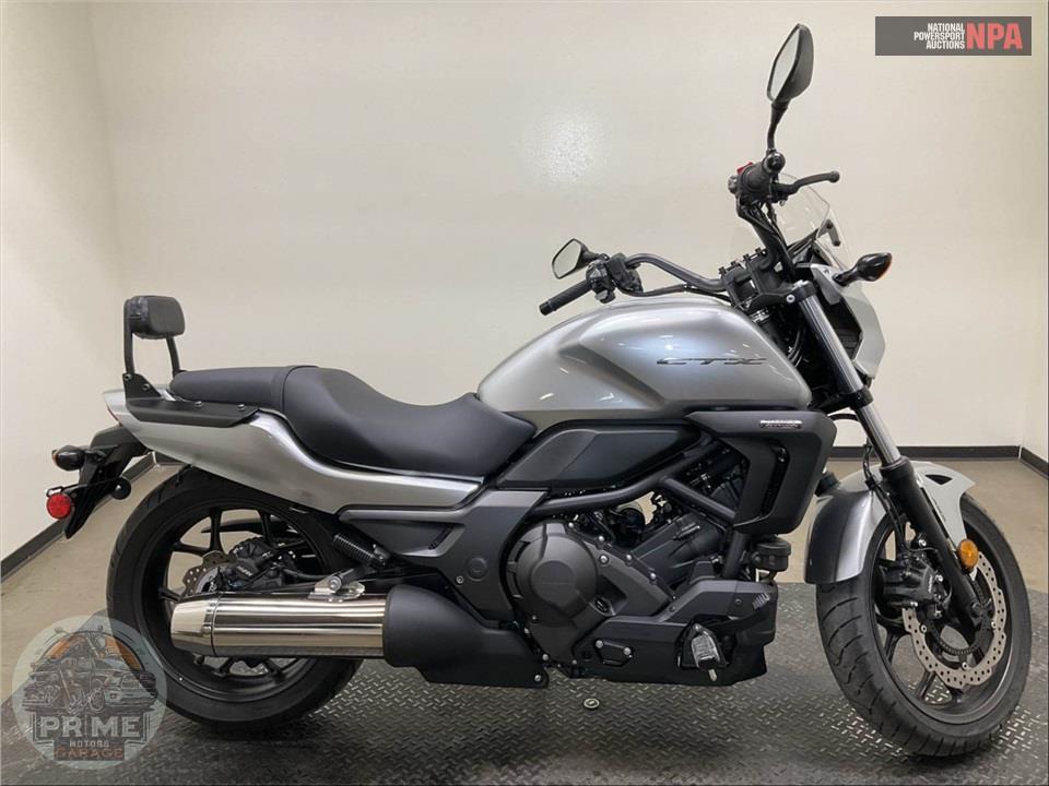 2015 Honda CTX700NDF NAKED DCT (ABS) — фото 1