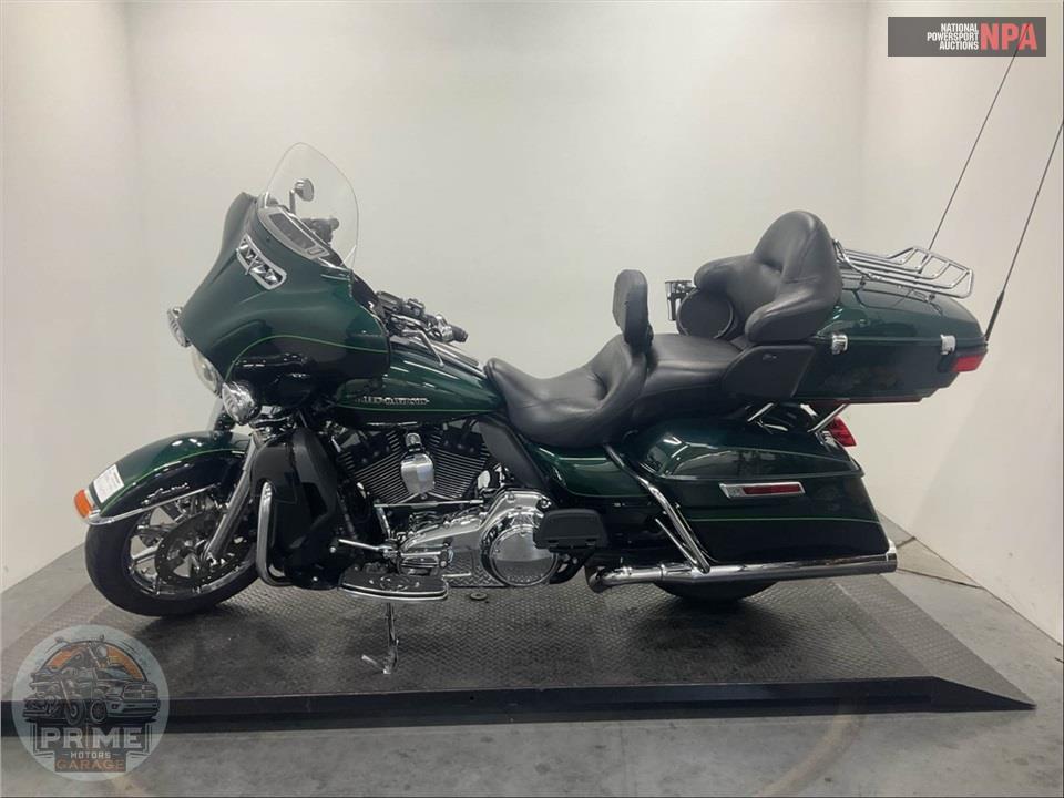 2015 Harley-Davidson FLHTK ELECTRA GLIDE ULTRA LIMITED — фото 3