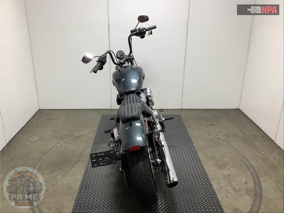 2025 Harley-Davidson FXBB STREET BOB — фото 4