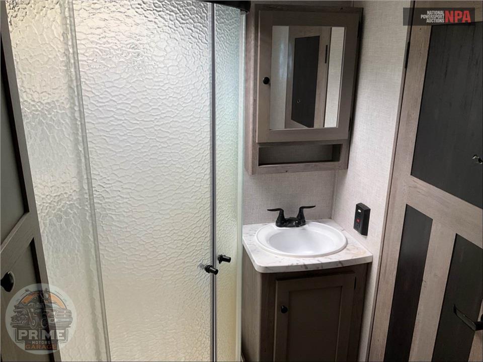 2020 Keystone Rv M-330 RL - OUTBACK SERIES — фото 21