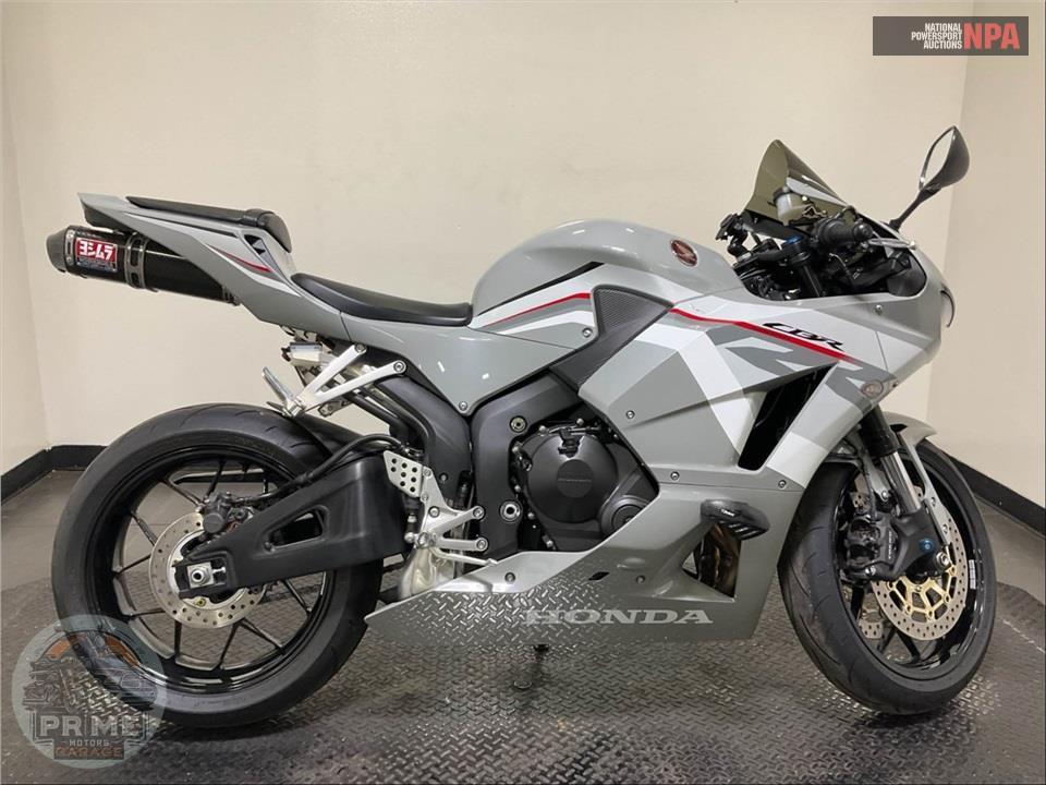 2026 Honda CBR600RR — фото 1
