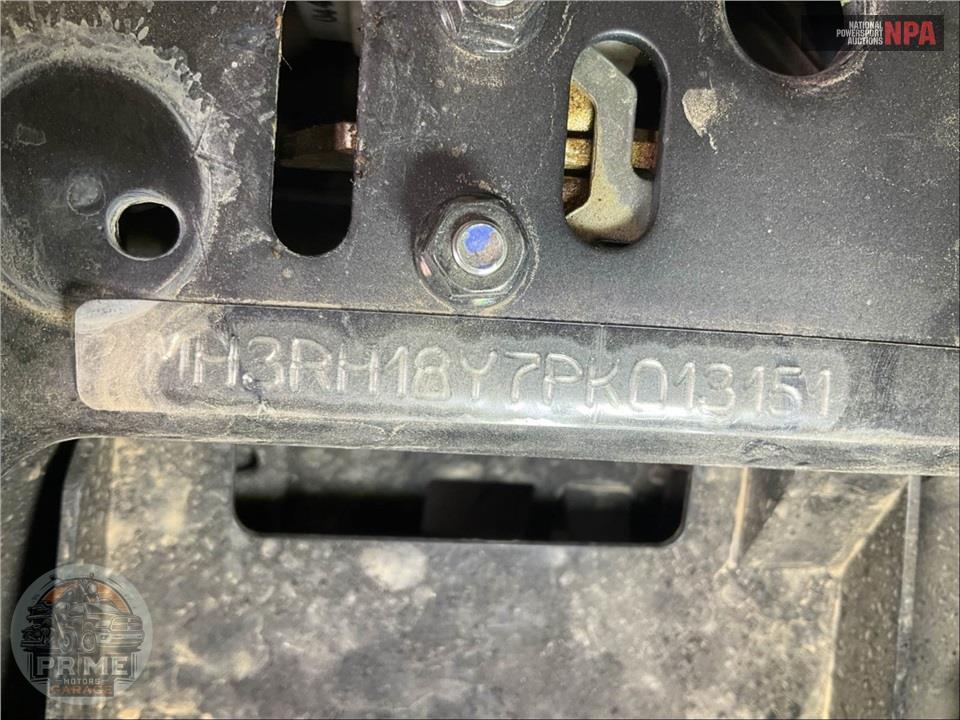2023 Yamaha YZF-R3 — фото 33